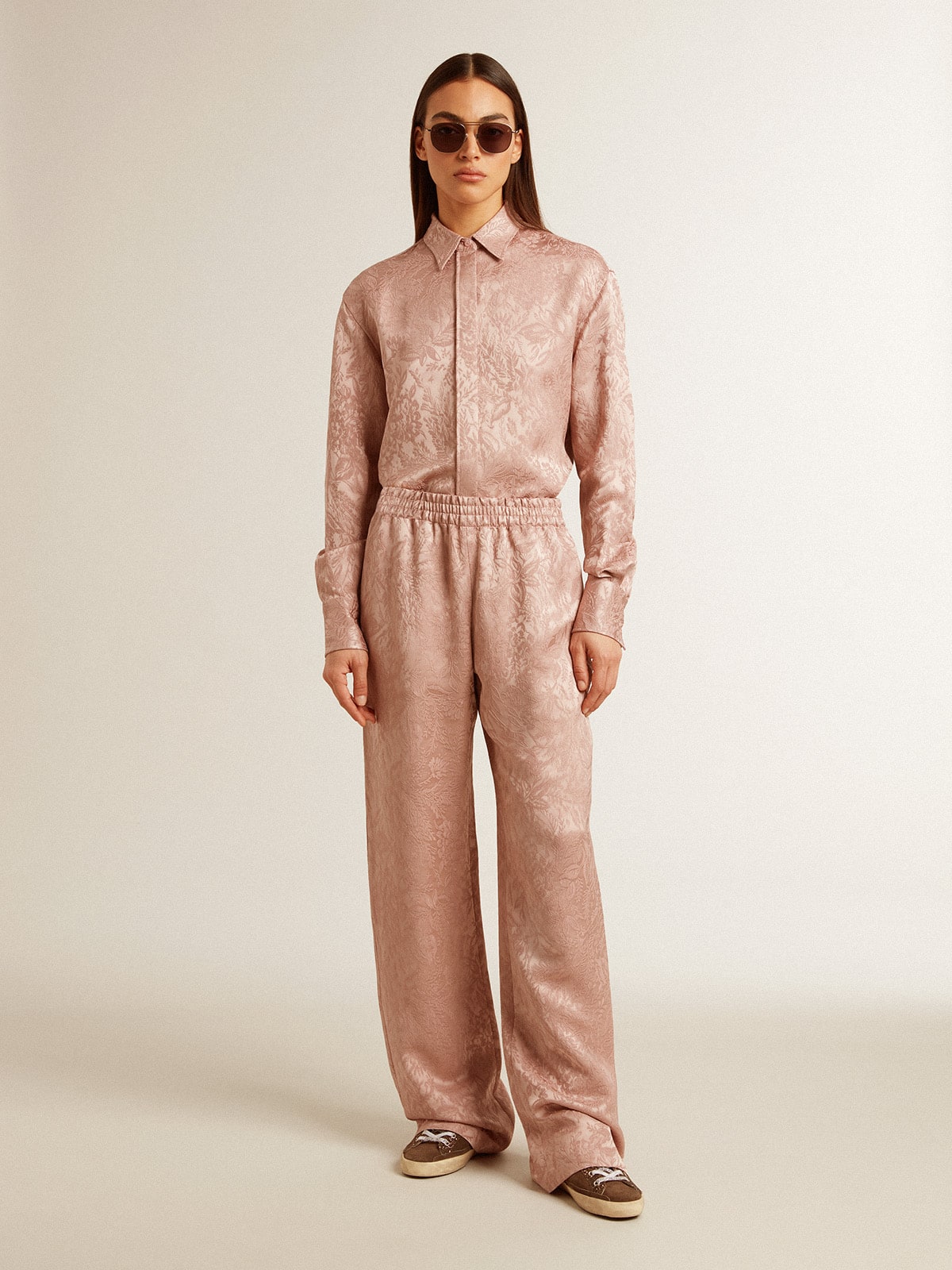 Women's pink viscose shirt with floral pattern