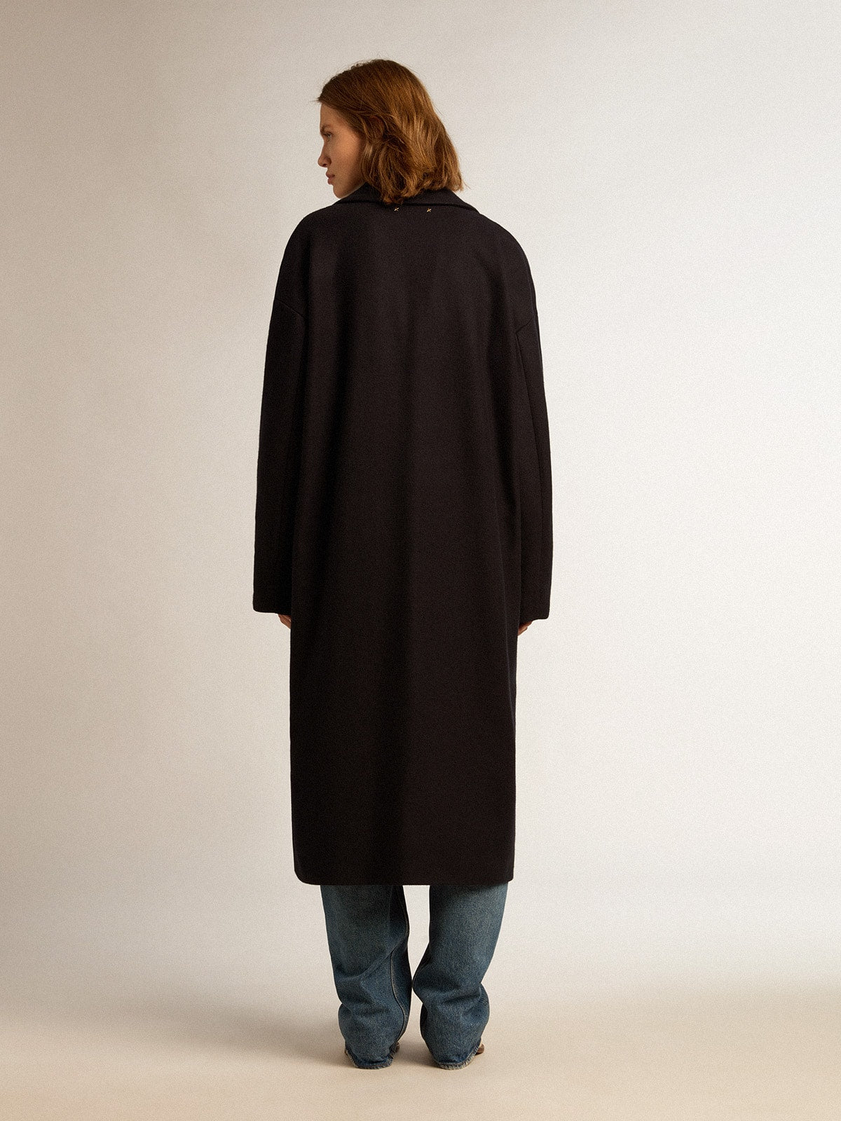 Women's single-breasted cocoon coat in dark blue wool with gold button