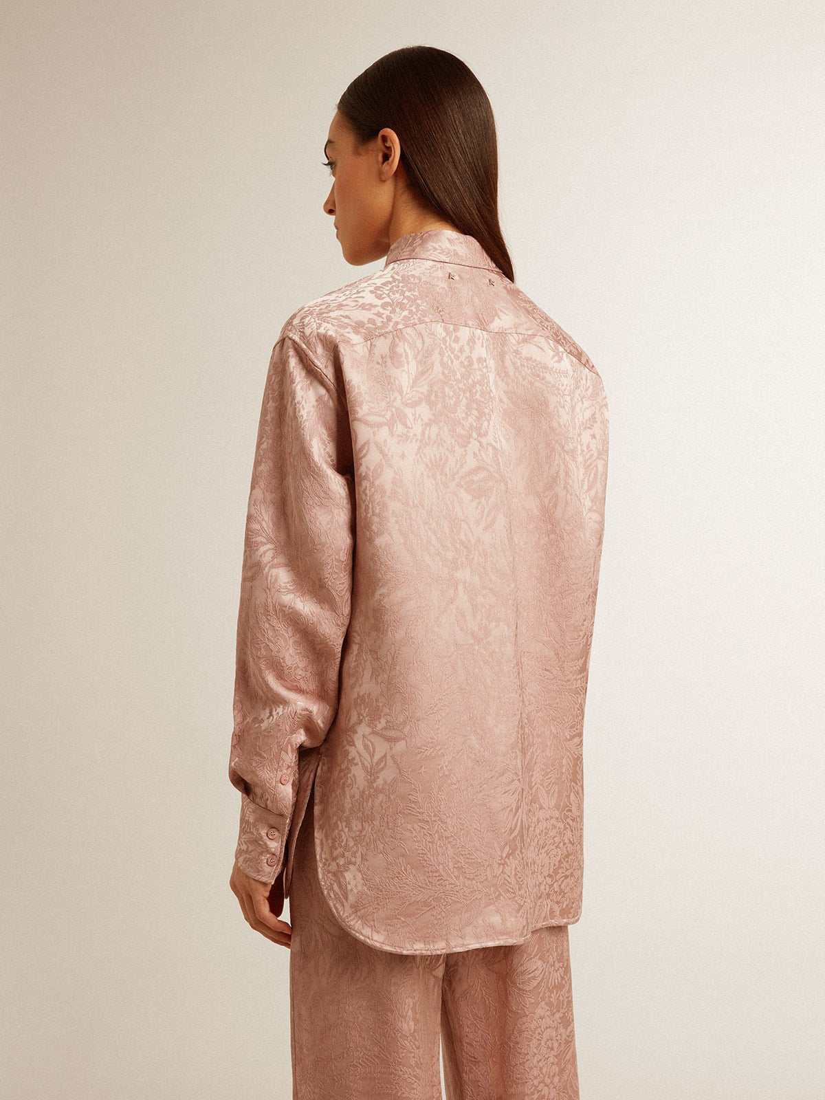 Women's pink viscose shirt with floral pattern