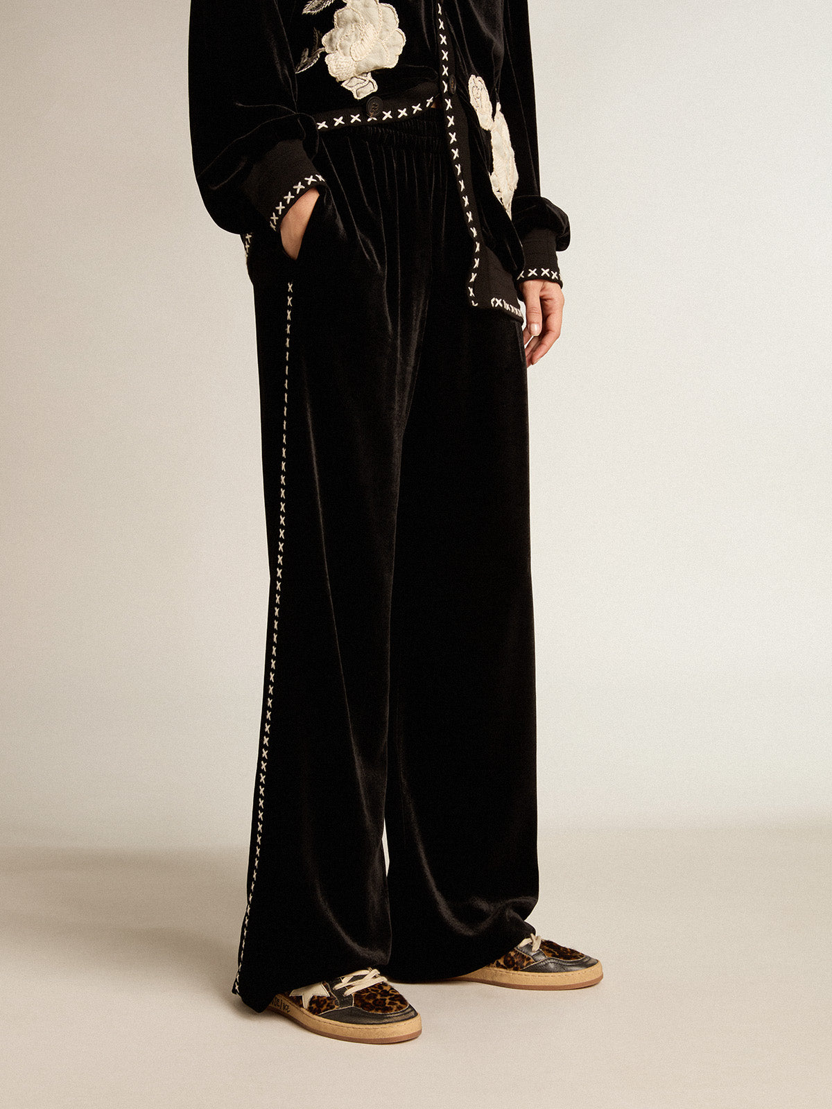 Black joggers with white embroidery| Golden Goose